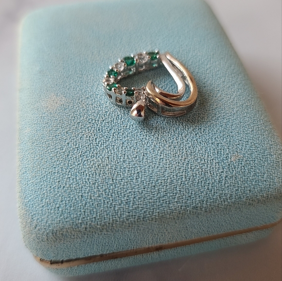 925 10K Gold White Spinal Green CZ Open Heart Pendant - Picture 5 of 10